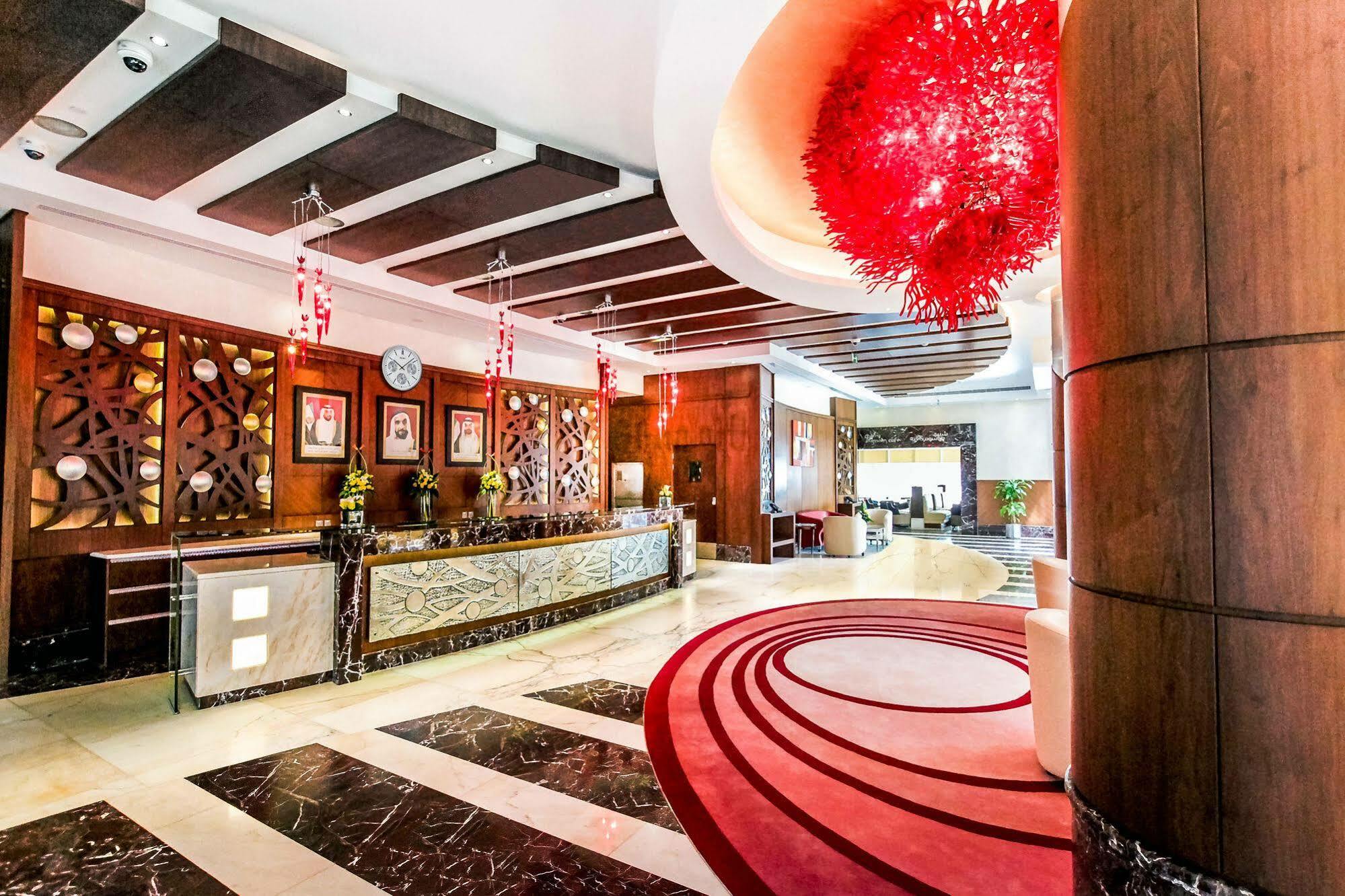 Danat Capital Hotel Абу-Дабі Екстер'єр фото